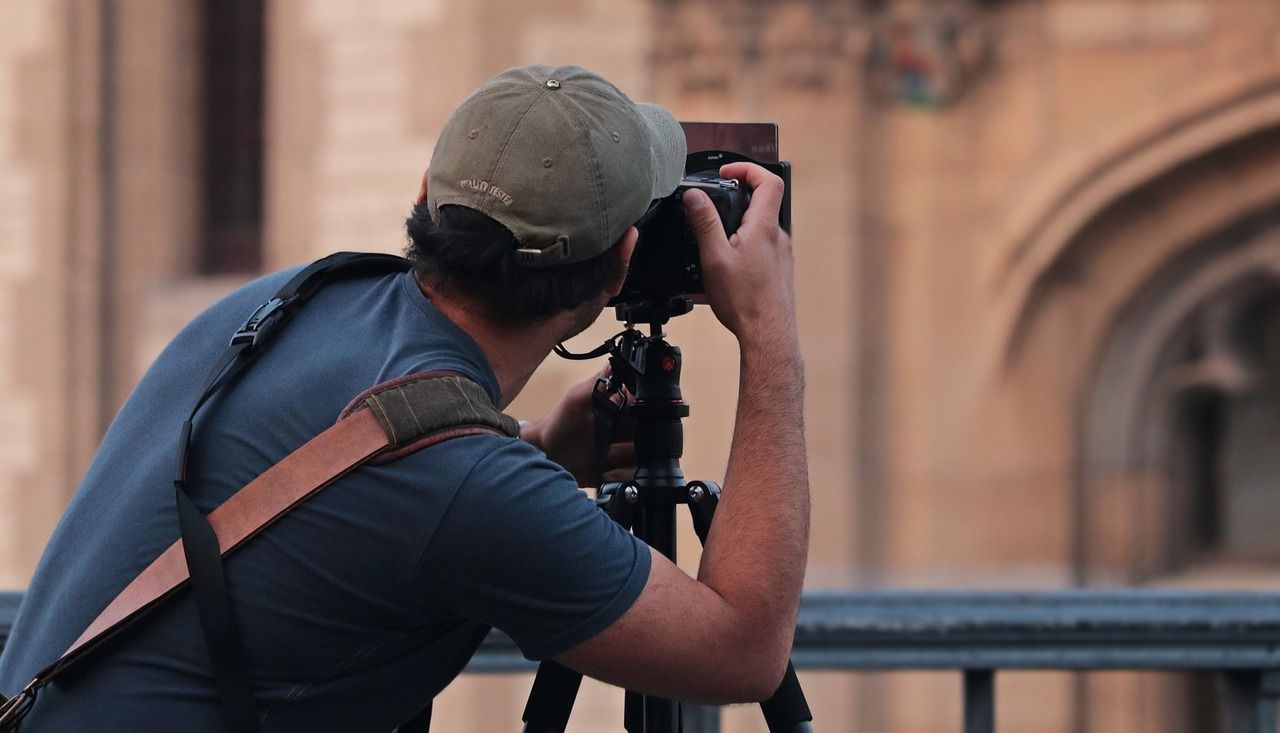 Chcesz zawodowo zajmować się fotografią? Sprawdź nasze porady!